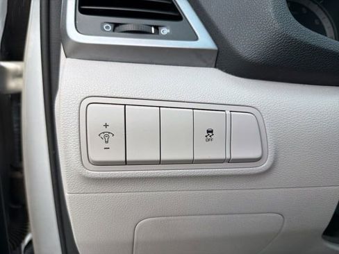 Used 2018 Hyundai Tucson SEL image 10