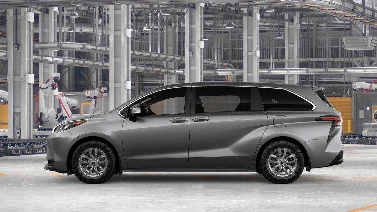 New 2026 Toyota Sienna LE FWD image 6