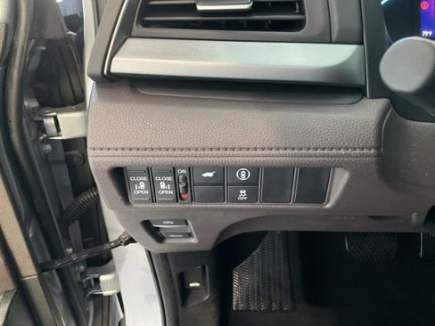 Certified 2023 Honda Odyssey EX-L image 9