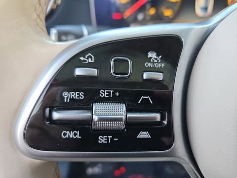 Used 2020 Mercedes-Benz E 450 4MATIC Coupe image 12