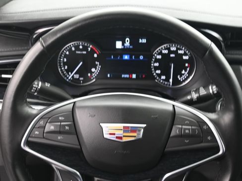 Certified 2025 Cadillac XT5 Premium Luxury AWD/4WD image 9