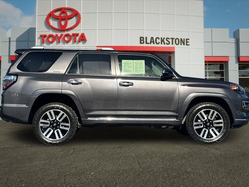 Certified 2016 Toyota 4Runner Limited AWD/4WD image 2
