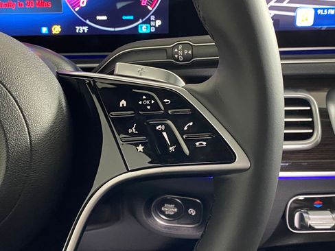 Used 2025 Mercedes-Benz GLE 350 4MATIC image 30