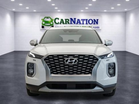 Used 2020 Hyundai Palisade SEL FWD image 2