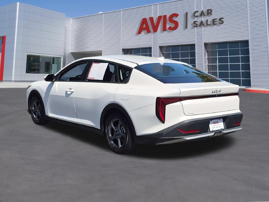 Used 2025 Kia K4 FWD image 9