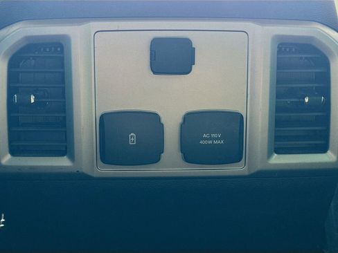 Used 2022 Ford F250 Lariat w/ Lariat Ultimate Package AWD/4WD image 25
