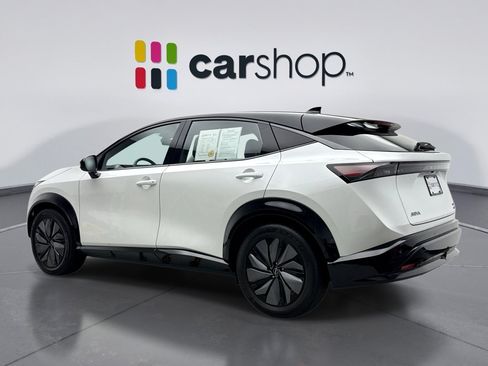 Used 2024 Nissan Ariya AWD image 3
