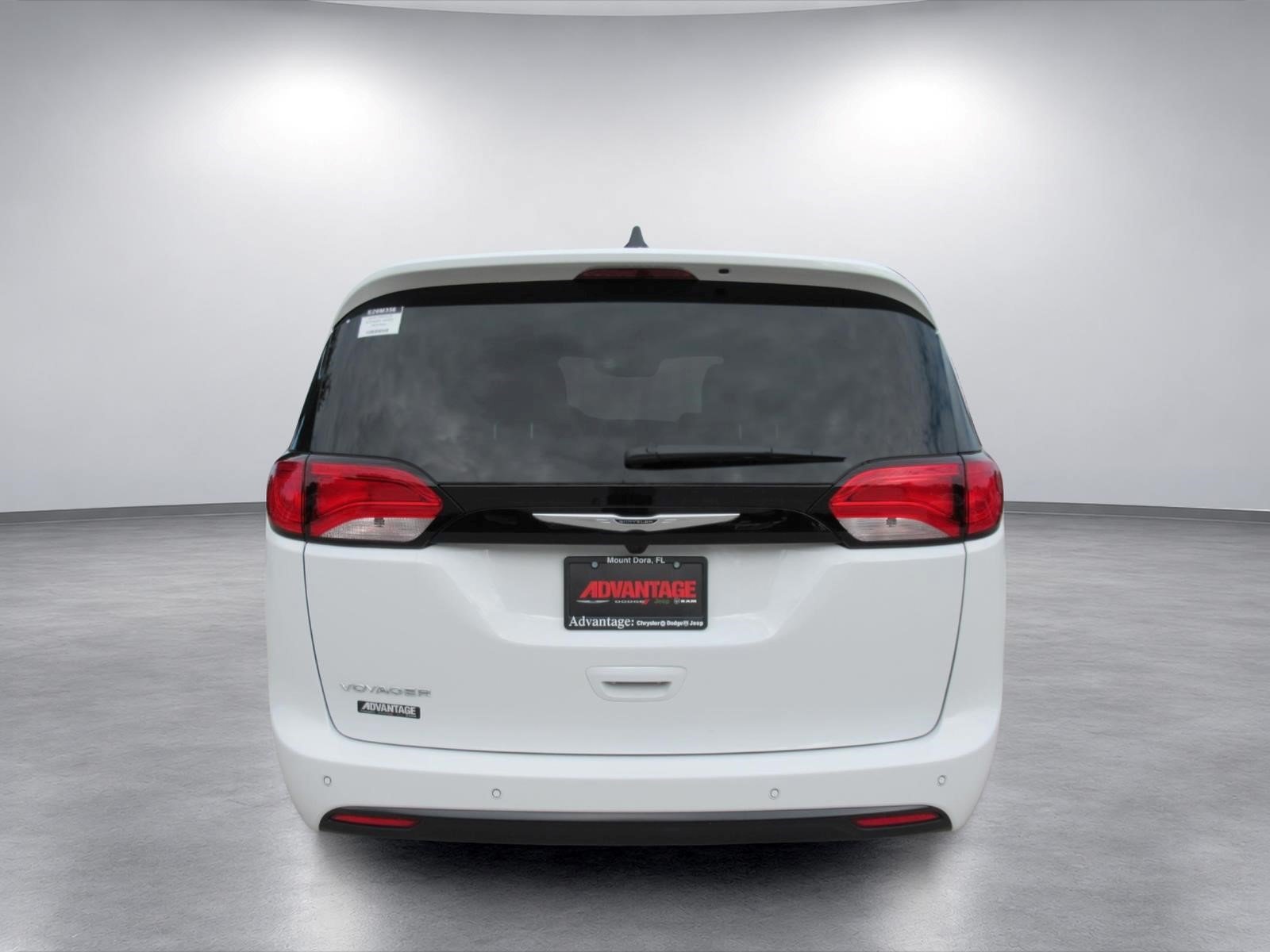 New 2026 Chrysler Voyager LX FWD image 6