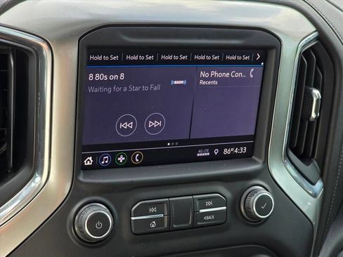 Used 2021 Chevrolet Silverado 1500 RST RWD image 19