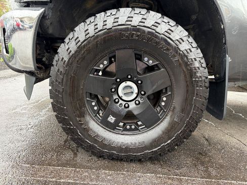 Used 2016 Ford F250 XL w/ Power Equipment Group AWD/4WD image 17