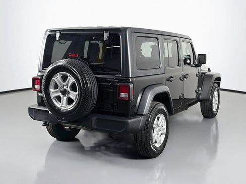 Used 2021 Jeep Wrangler Unlimited Sport AWD/4WD image 7