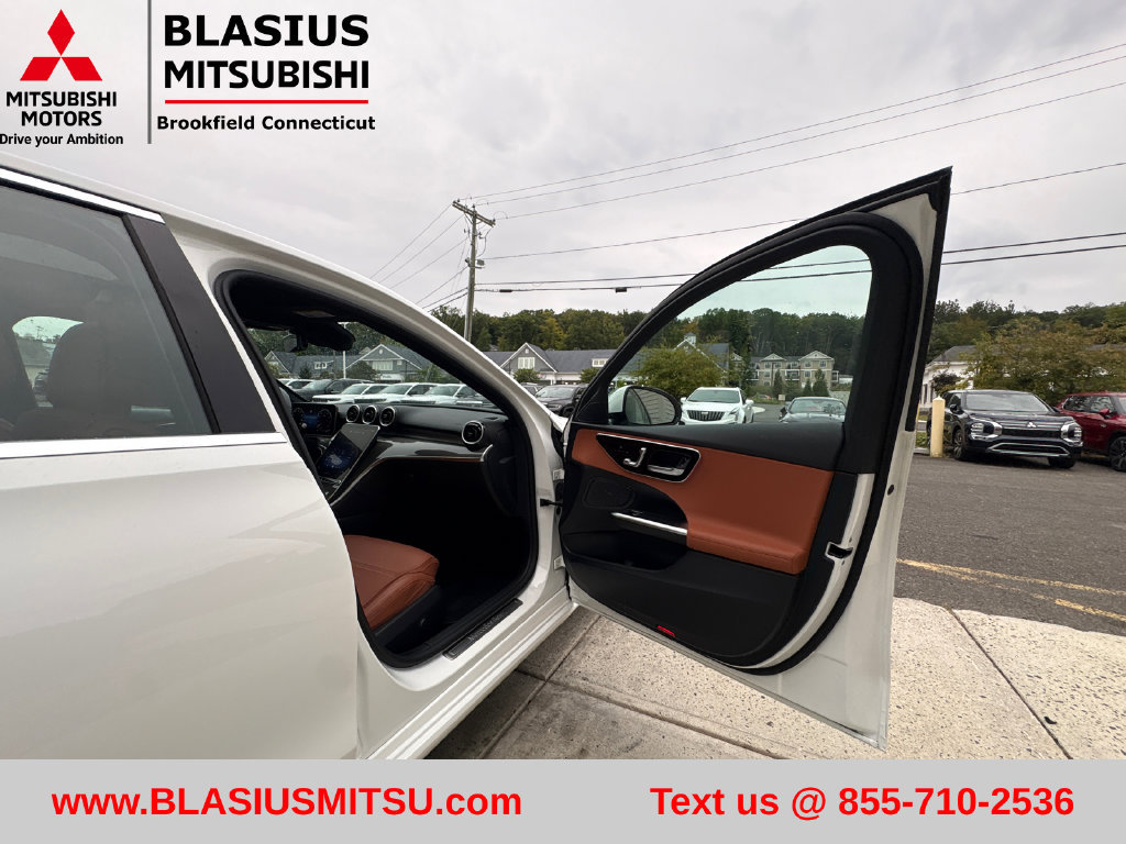 Used 2023 Mercedes-Benz C 300 4MATIC Sedan image 48