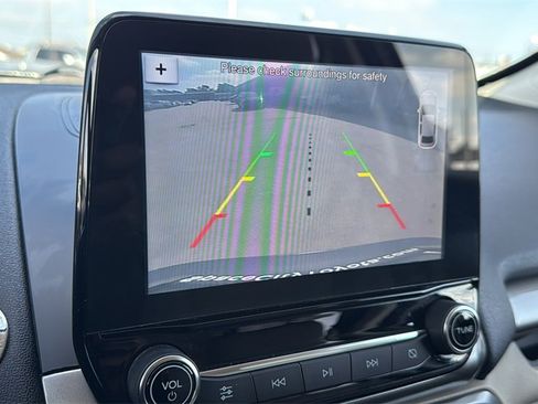 Used 2018 Ford EcoSport SE w/ SE Convenience Package image 24