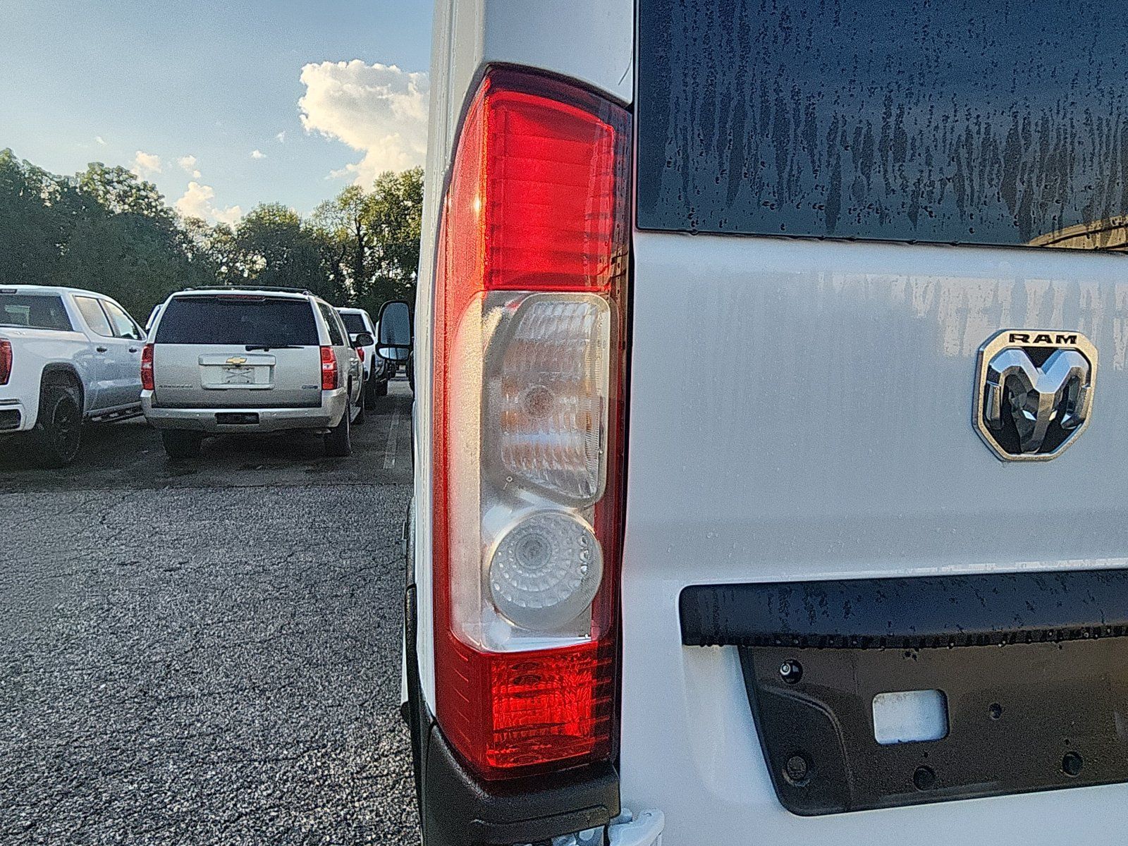 Used 2025 RAM ProMaster 2500 w/ U-Haul Equipment Group FWD image 10