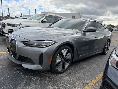 Used 2024 BMW i4 eDrive35 w/ Premium Package RWD image 1