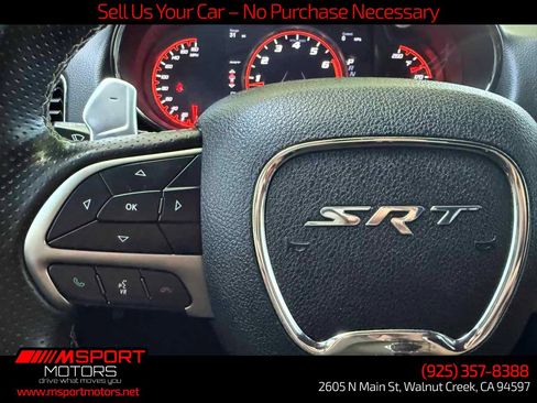 Used 2018 Dodge Durango SRT w/ Technology Group AWD/4WD image 19