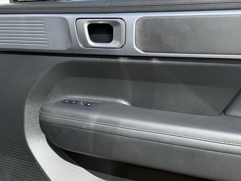 Used 2024 Hyundai Santa Fe SEL FWD image 25