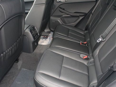 New 2026 Porsche Macan Turbo AWD/4WD image 24