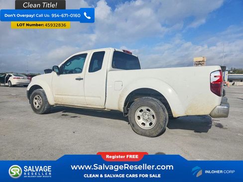 Used 2014 Nissan Frontier S RWD image 3