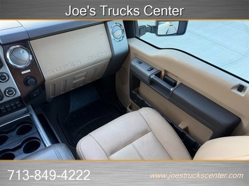 Used 2016 Ford F250 Lariat w/ Lariat Ultimate Package image 15