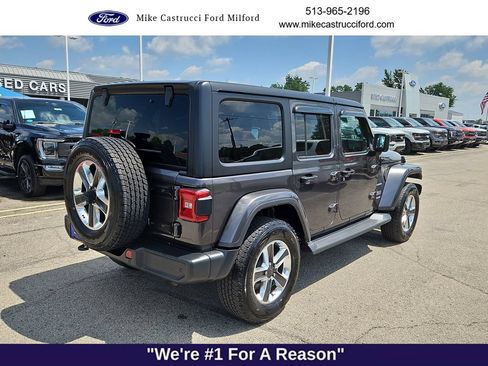 Used 2021 Jeep Wrangler Unlimited Sahara AWD/4WD image 5