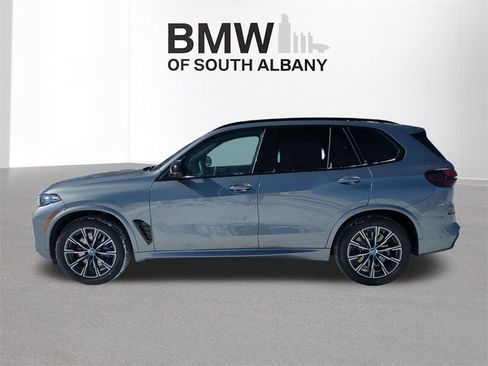 New 2026 BMW X5 M60i w/ Climate Comfort Package image 3