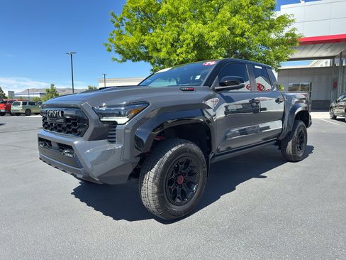 Certified 2024 Toyota Tacoma TRD Pro AWD/4WD image 5