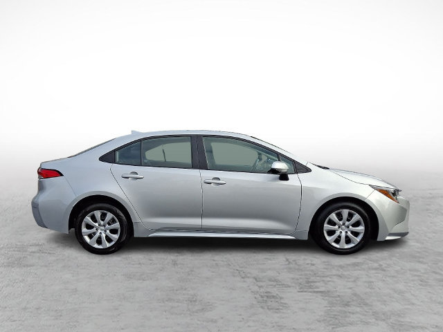 Used 2024 Toyota Corolla LE FWD image 7