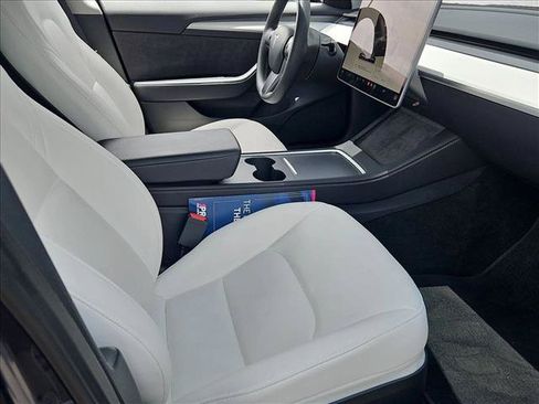 Used 2023 Tesla Model 3 Performance AWD/4WD image 29
