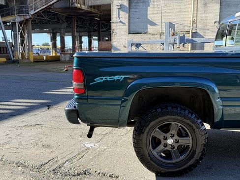 Used 1997 Dodge Ram 1500 Truck 4x4 Regular Cab image 21