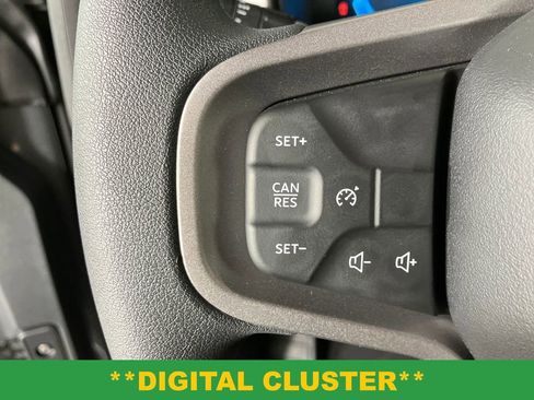 New 2025 Ford Bronco 4-Door image 17