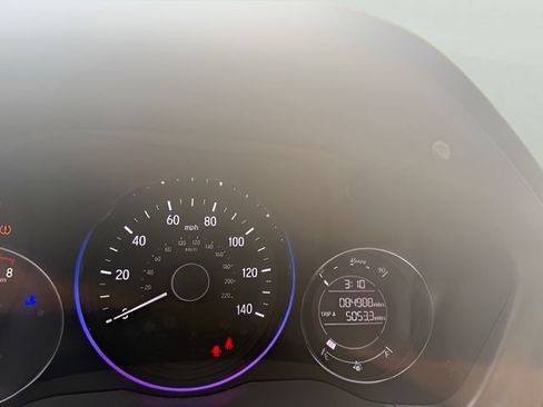 Used 2019 Honda HR-V Sport image 14