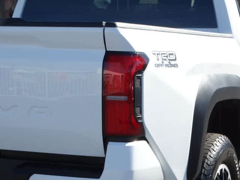Used 2025 Toyota Tacoma TRD Off-Road image 11