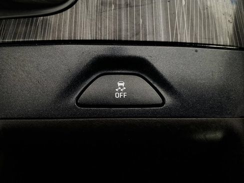 Used 2018 Chevrolet Impala LT FWD image 22