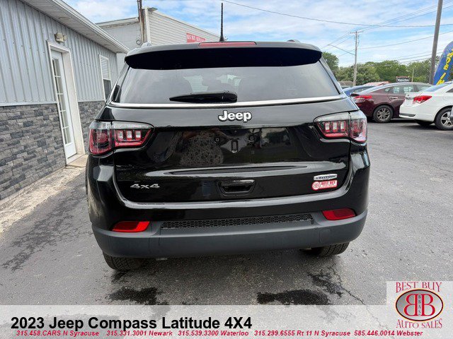 Used 2023 Jeep Compass Latitude AWD/4WD image 6