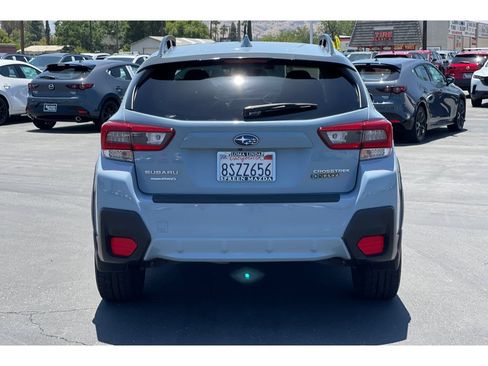 Used 2020 Subaru Crosstrek 2.0i Limited w/ Moonroof Package w/Navigation AWD/4WD image 5