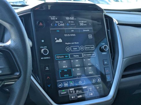 Used 2024 Subaru Crosstrek 2.0i Premium AWD/4WD image 31