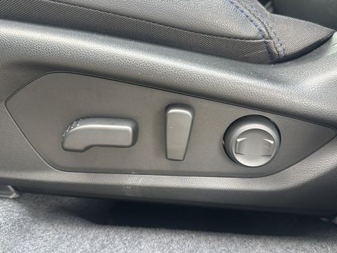 Certified 2025 Subaru Forester Premium AWD/4WD image 13