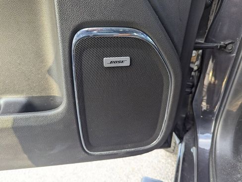 Used 2015 Chevrolet Silverado 2500 LTZ image 16