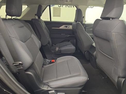 New 2026 Ford Explorer Active RWD image 13
