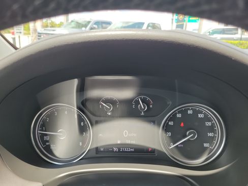 Used 2024 Buick Enclave Essence w/ Experience Buick Package FWD image 29