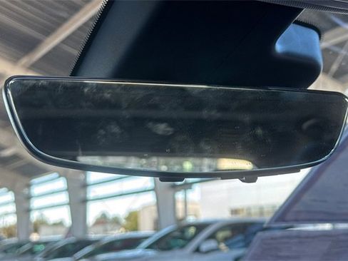 Used 2022 Chevrolet Bolt EUV Premier w/ Sun & Sound Package image 25