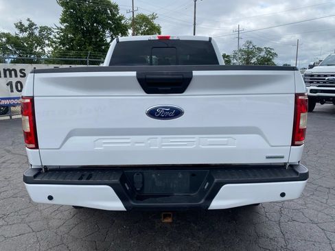 Used 2018 Ford F150 XLT w/ Equipment Group 302A Luxury AWD/4WD image 3