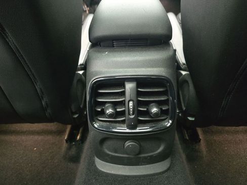 Used 2017 MINI Cooper Clubman S image 25