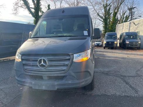 Used 2019 Mercedes-Benz Sprinter 170 image 3