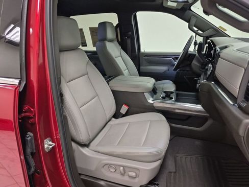 Used 2025 Chevrolet Silverado 3500 LTZ w/ LTZ Texas Edition image 29