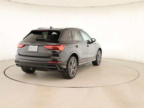 Certified 2025 Audi Q3 2.0T Premium Plus w/ Premium Plus Package image 6