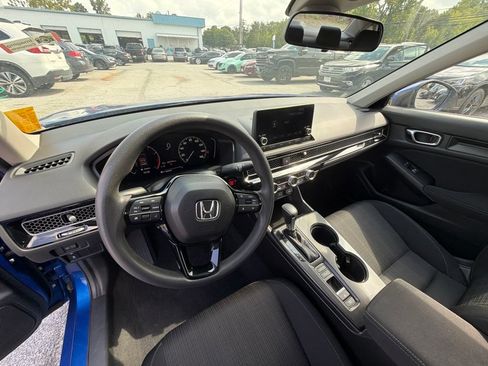 Used 2022 Honda Civic LX image 13