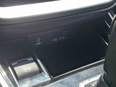 Used 2020 Subaru Outback Limited w/ Popular Package #2 AWD/4WD image 27