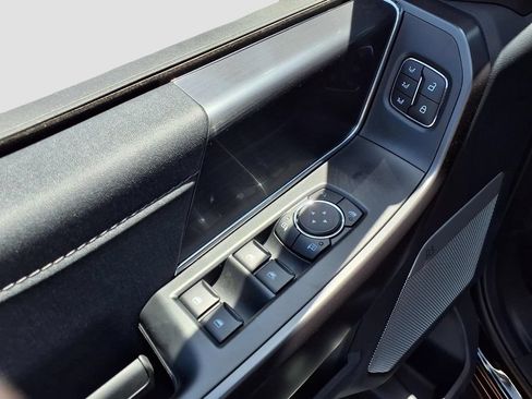 Used 2026 Ford F150 Lariat AWD/4WD image 26